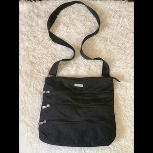 baggallini black cheetah rfid blocking crossbody